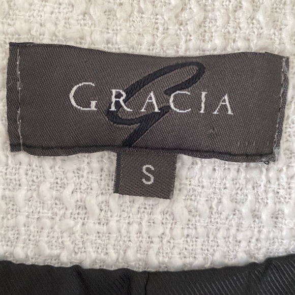 Black Blazer - Picture 3 of 7